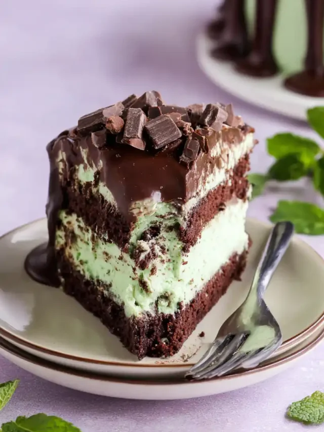 Easy Mint Chocolate Cheesecake Cake
