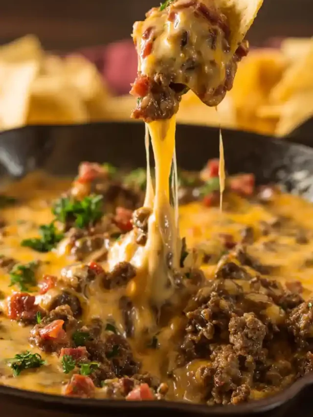 Bacon Cheeseburger Queso Dip Recipe