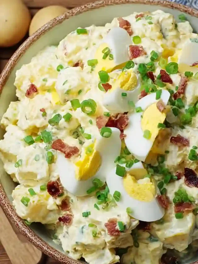 Creamy Amish Potato Salad Recipe